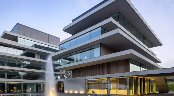 O Forty Global Estate Group 2